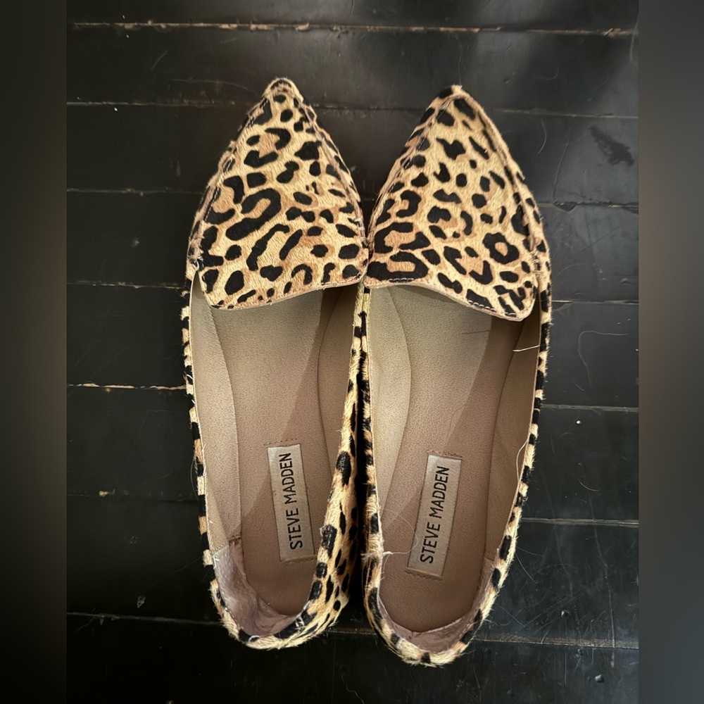 Leopard print cow hair Steve Madden flats